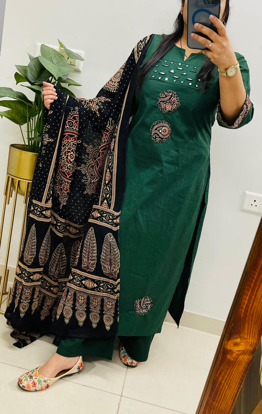 Chashma - Fully stitched cottonsuit